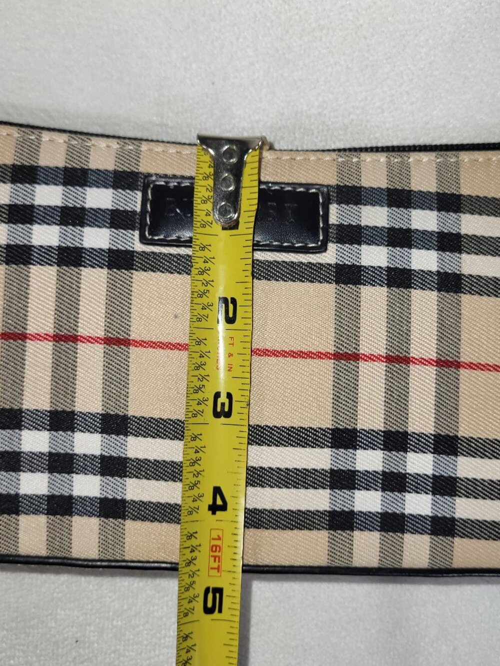 VINTAGE BURBERRY NOVA CHECK SHOULDER MINI BAG - Picture 15 of 16
